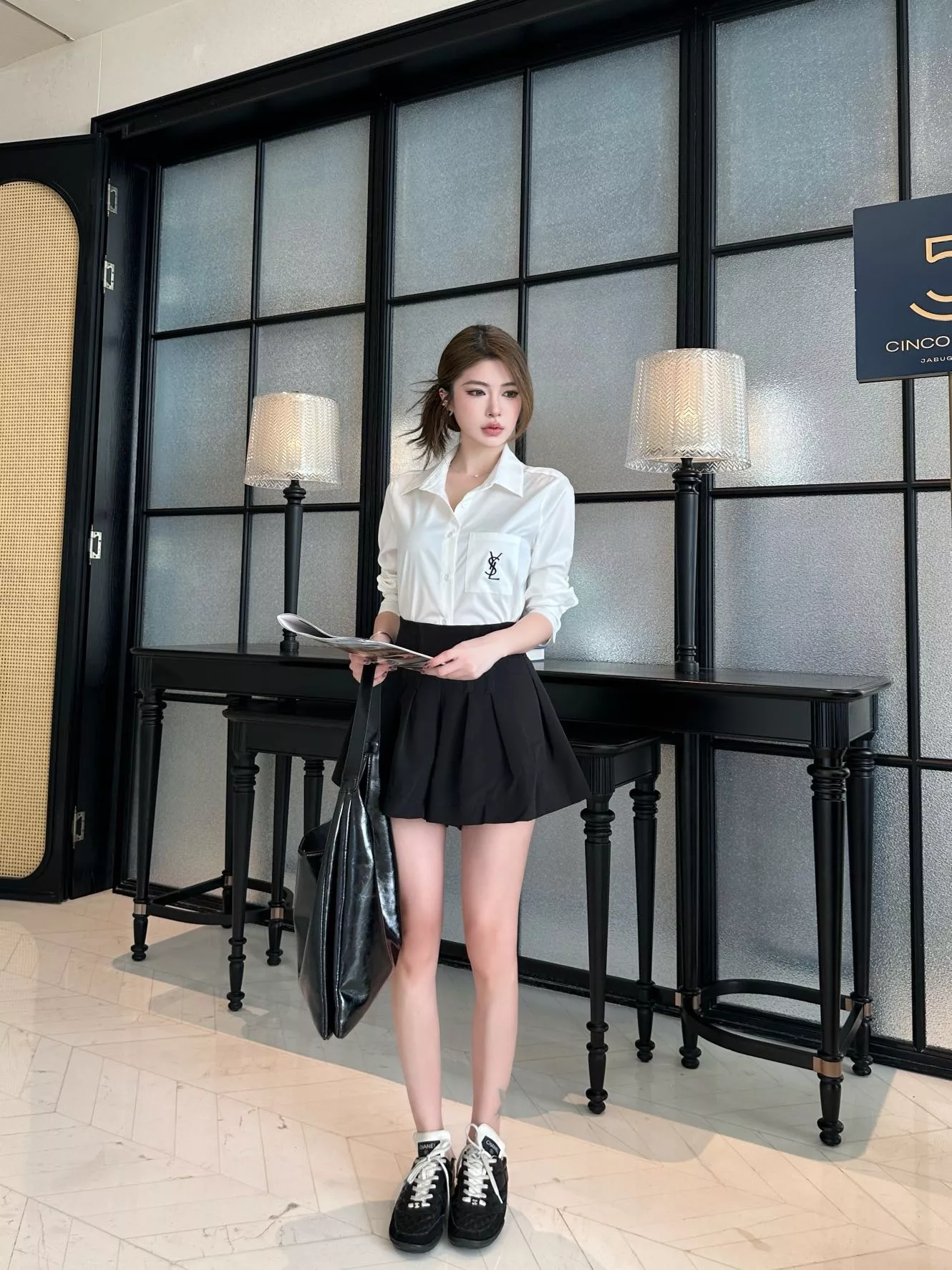생로랑 배색 로고 자수 카라 셔츠 상세 이미지 12