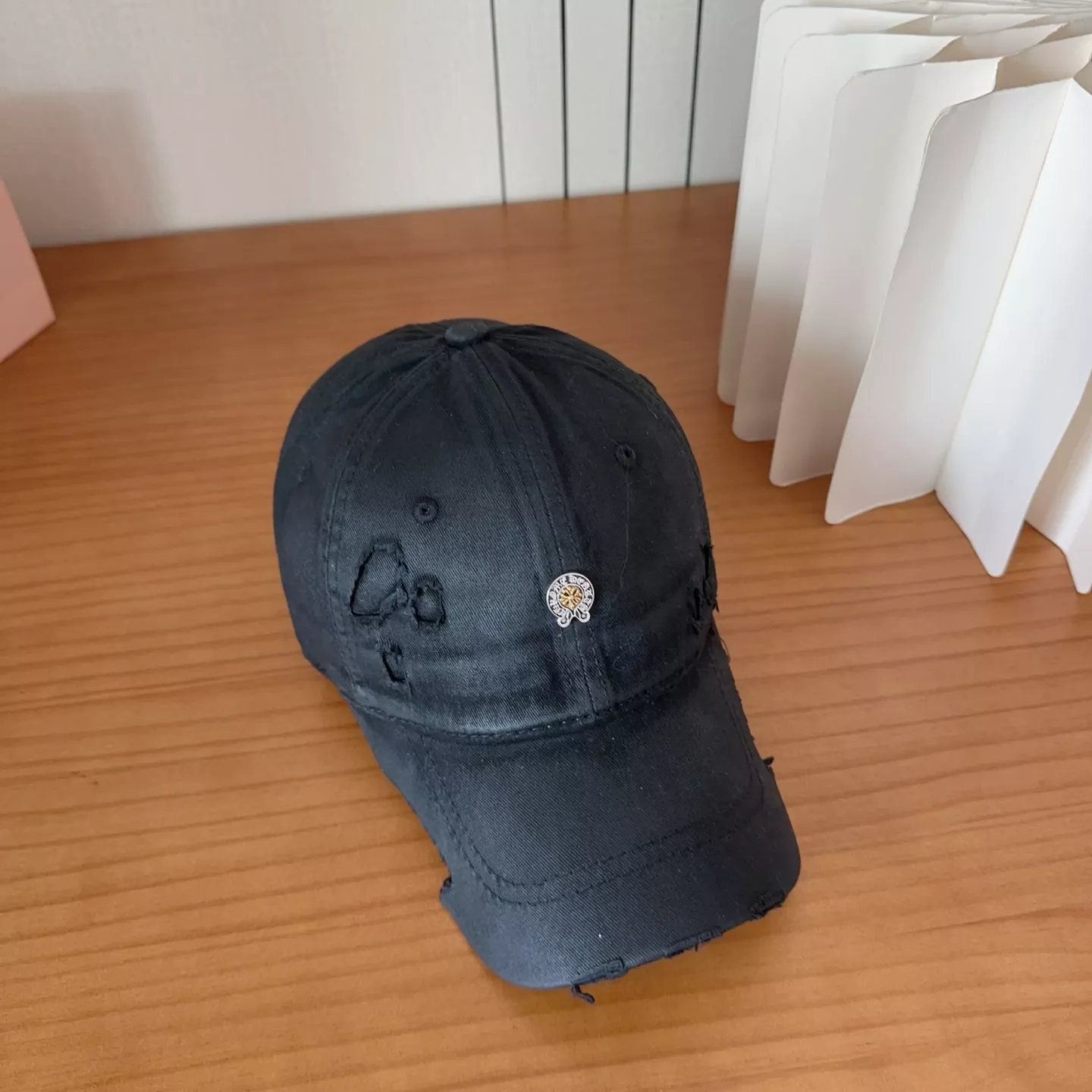 크롬하츠 빈티지 워싱 디스트로이드 캡 상세 이미지 2