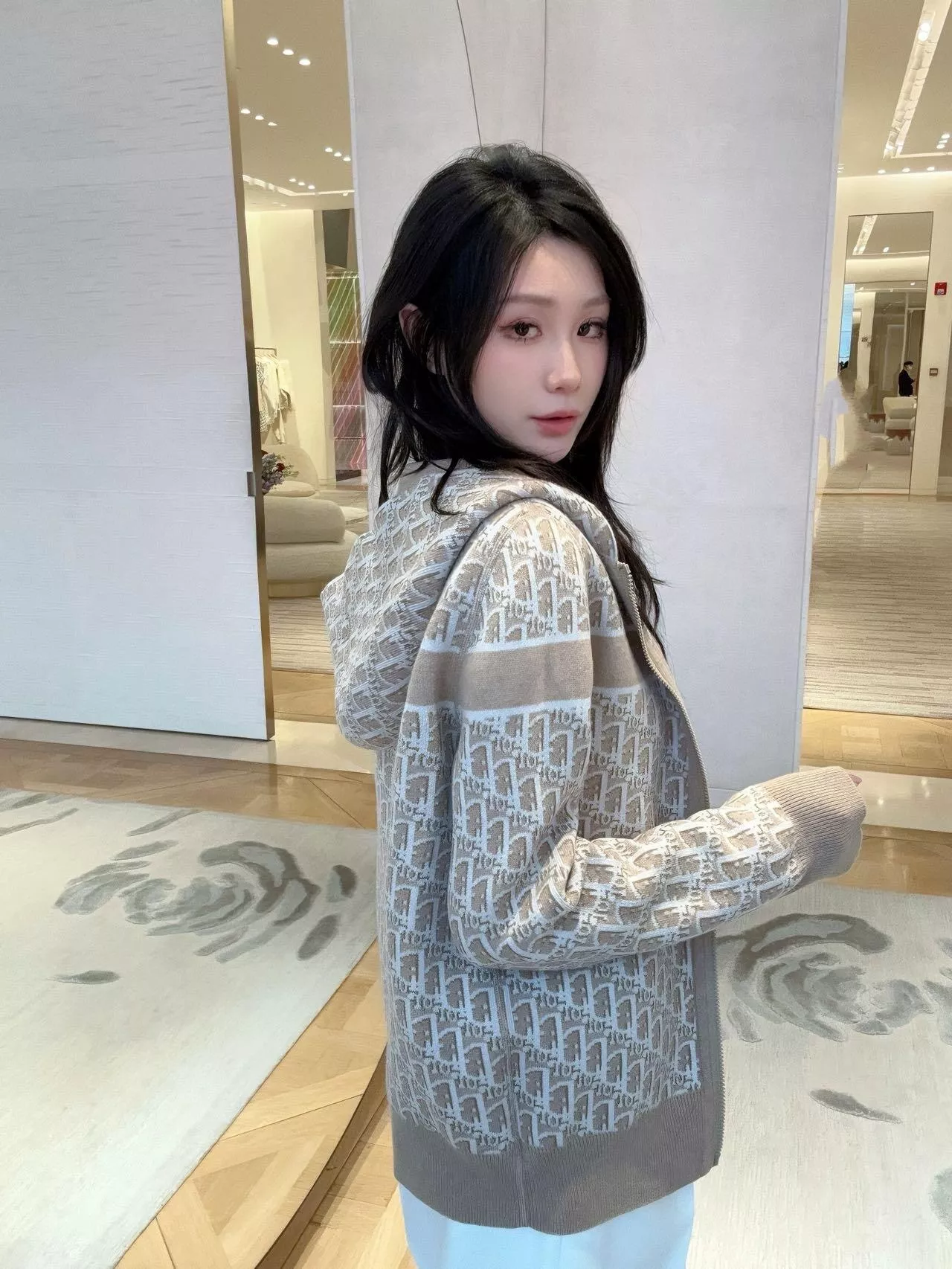 디올 양면 후드 집업 가디건 상세 이미지 29