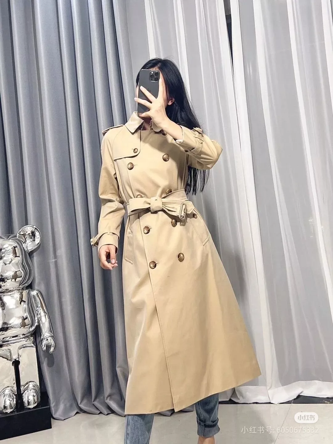 버버리 헤리티지 트렌치 코트 상세 이미지 48