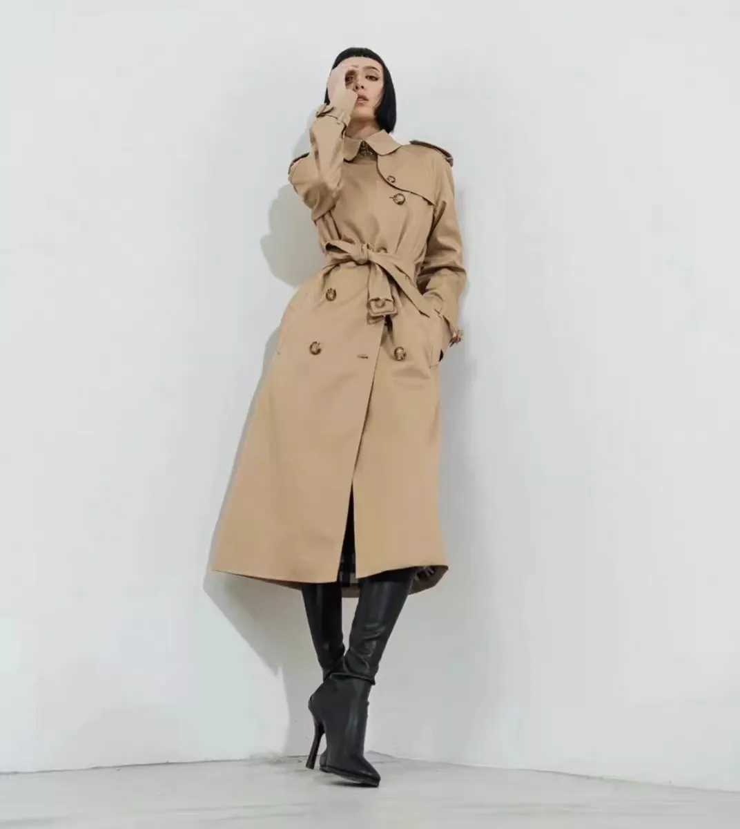 버버리 헤리티지 트렌치 코트 상세 이미지 47