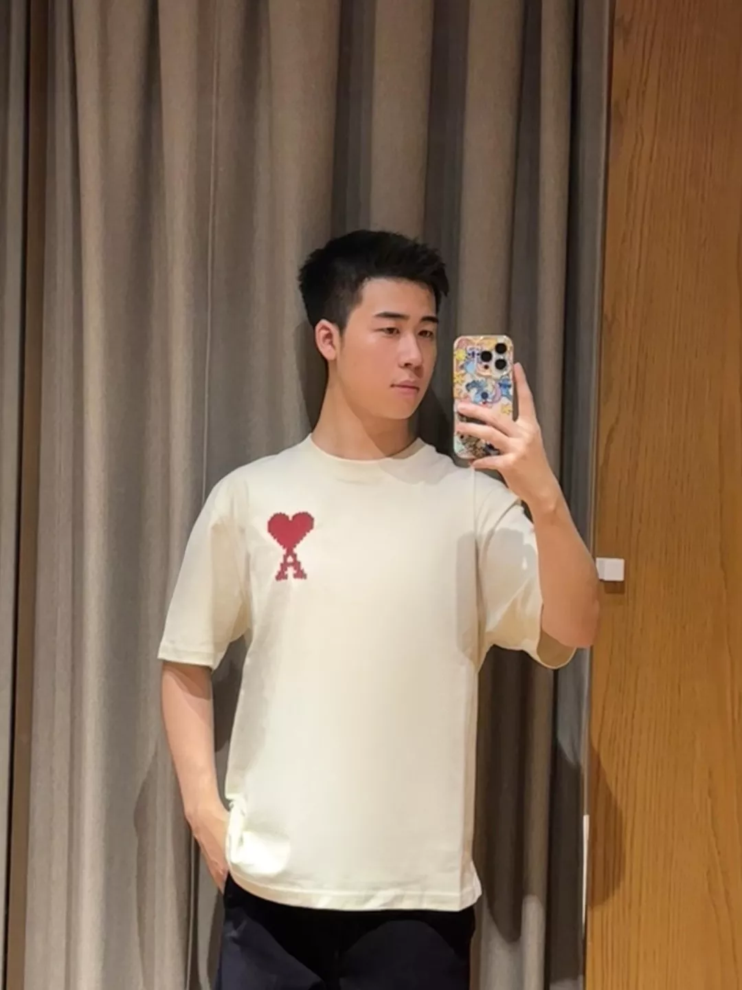 아미 하트 자수 루즈핏 반소매 티셔츠 상세 이미지 20