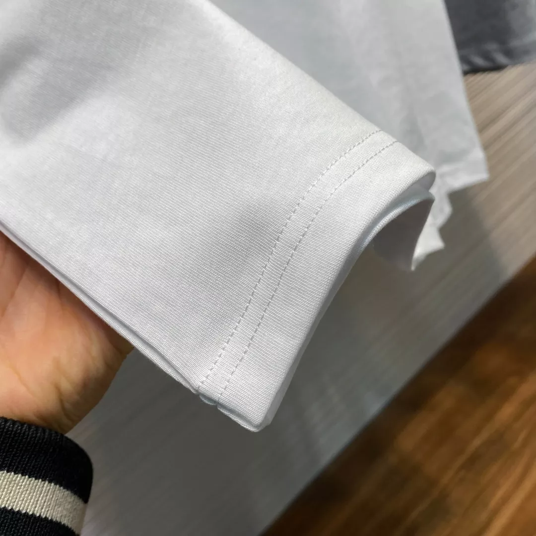 디올 마년 한정 자수 로고 반소매 티셔츠 상세 이미지 6