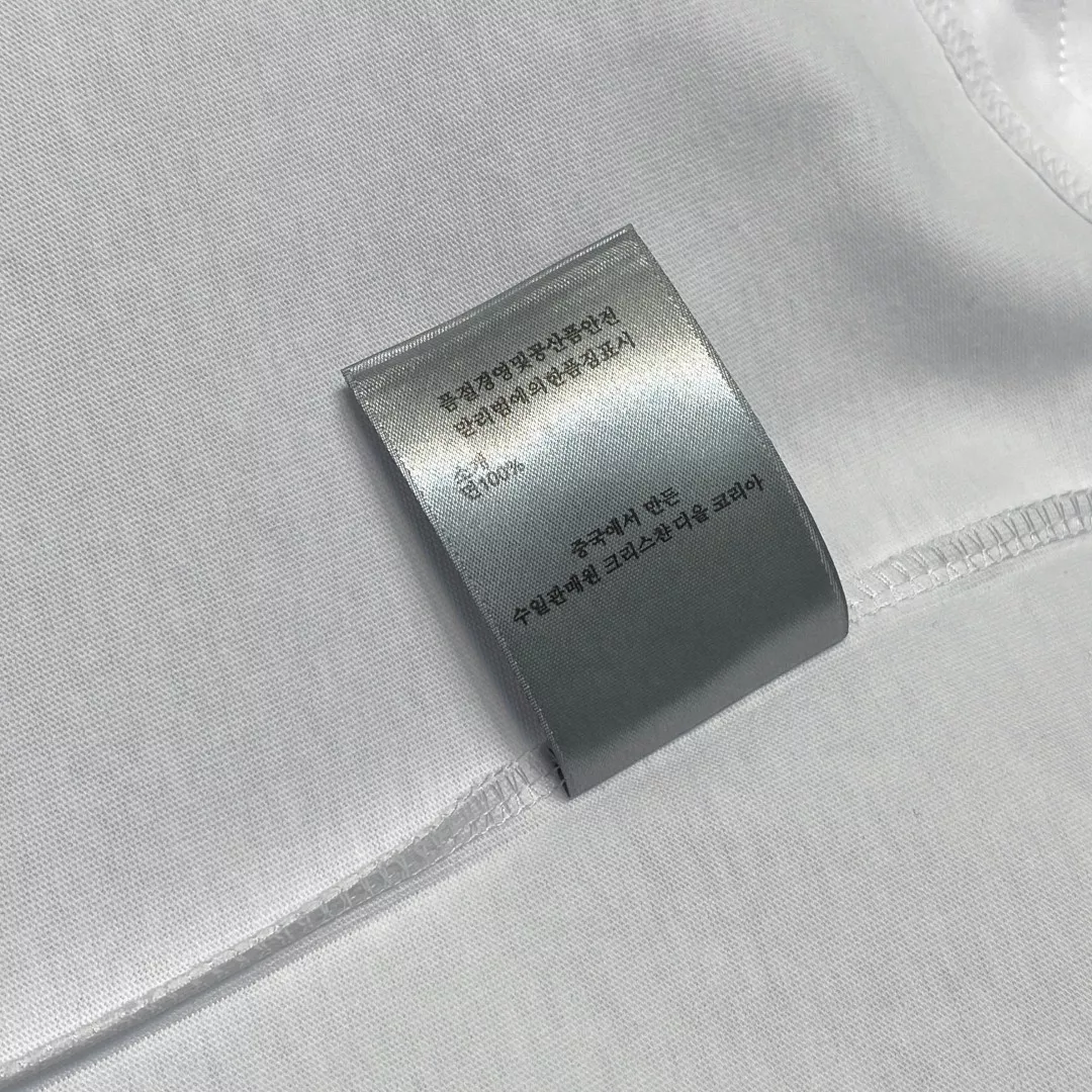 디올 마년 한정 자수 로고 반소매 티셔츠 상세 이미지 18