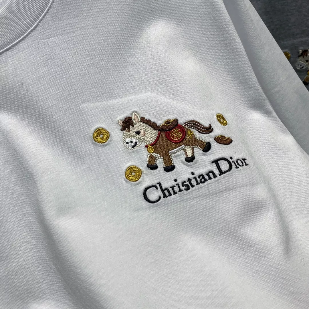 디올 마년 한정 자수 로고 반소매 티셔츠 상세 이미지 5
