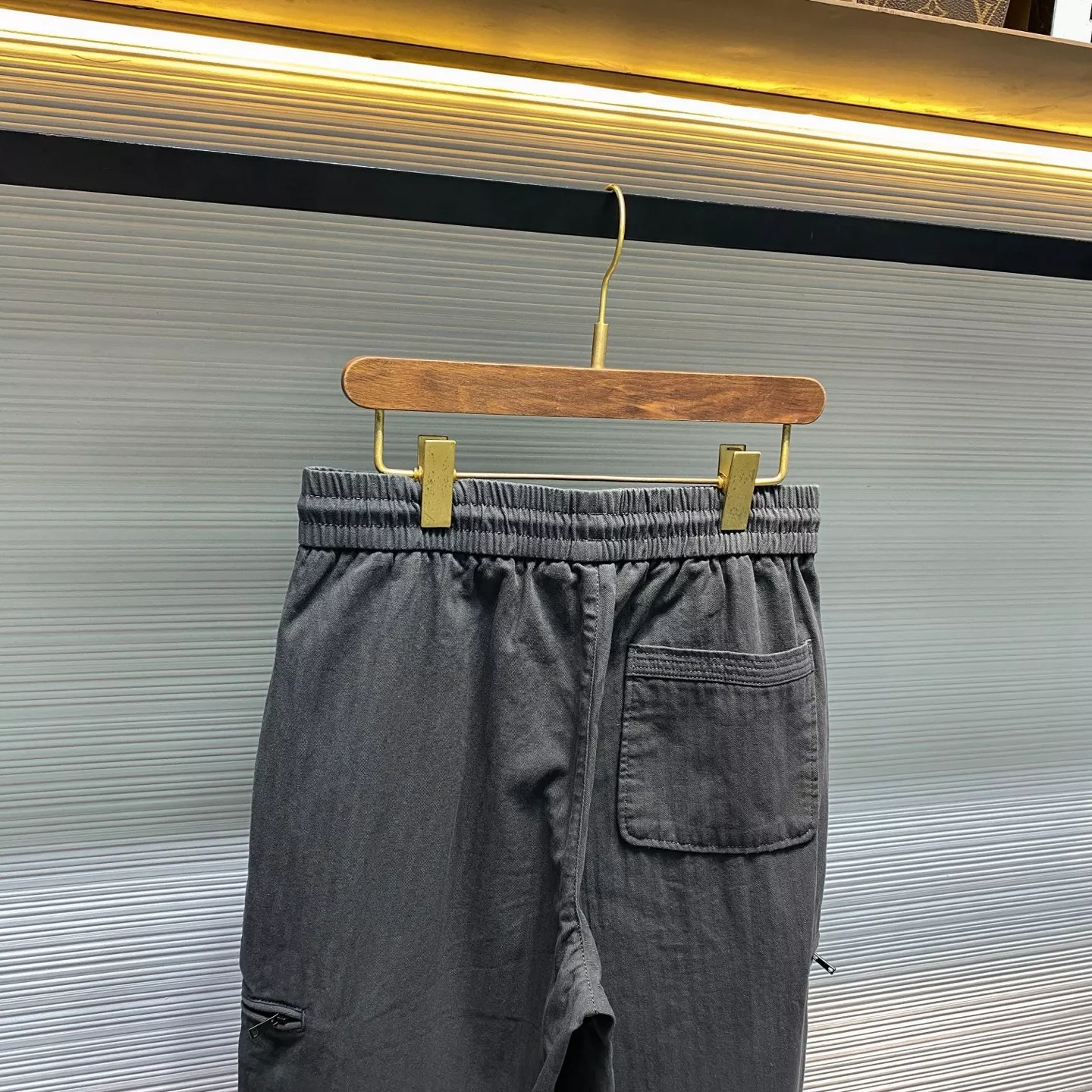 보테가베네타 헤링본 코튼 드로스트링 카고 팬츠 상세 이미지 7