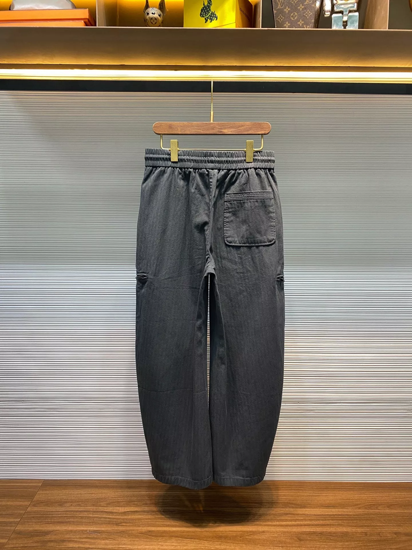 보테가베네타 헤링본 코튼 드로스트링 카고 팬츠 상세 이미지 6