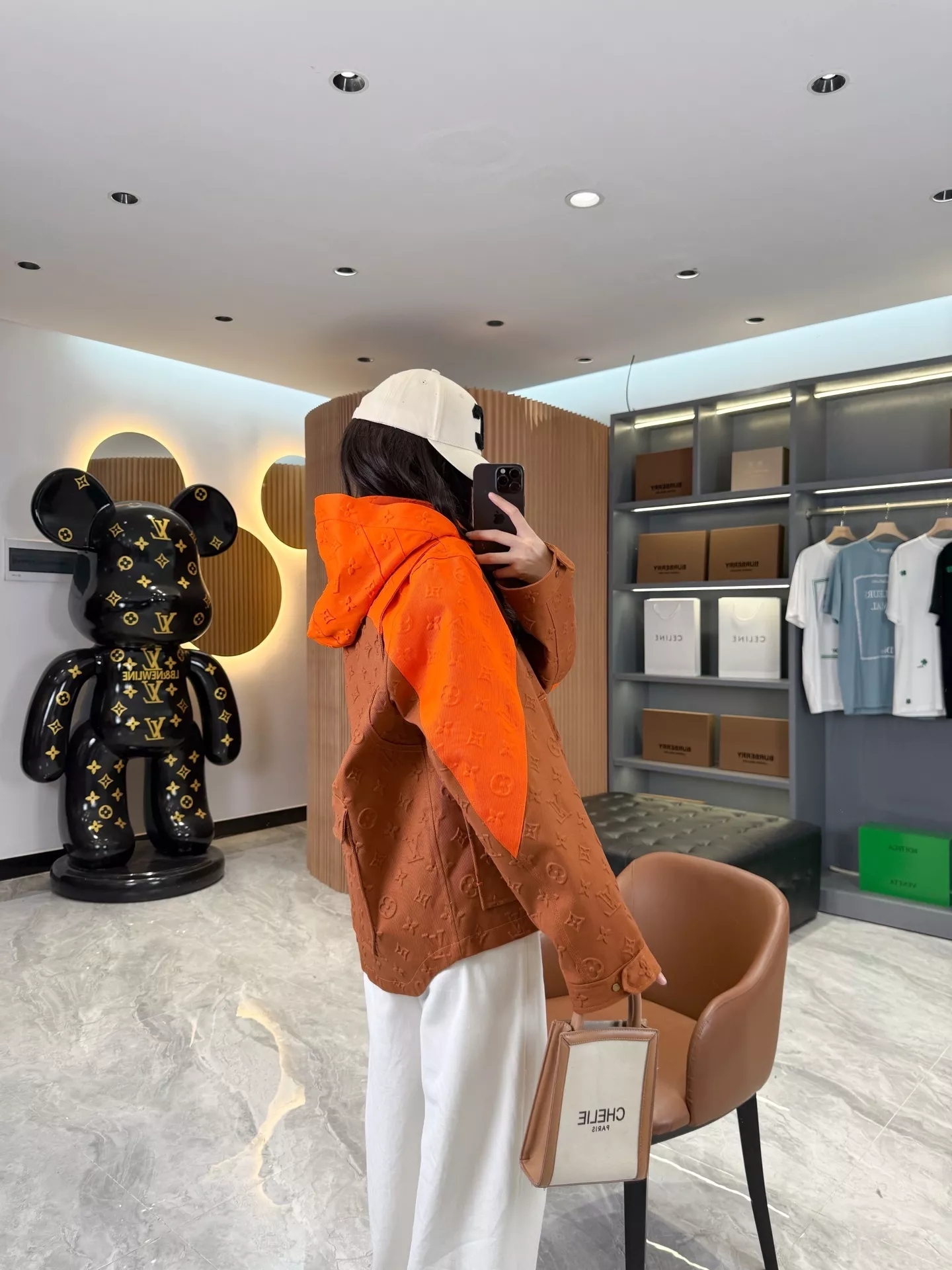 루이비통 모노그램 후드 데님 재킷 상세 이미지 59