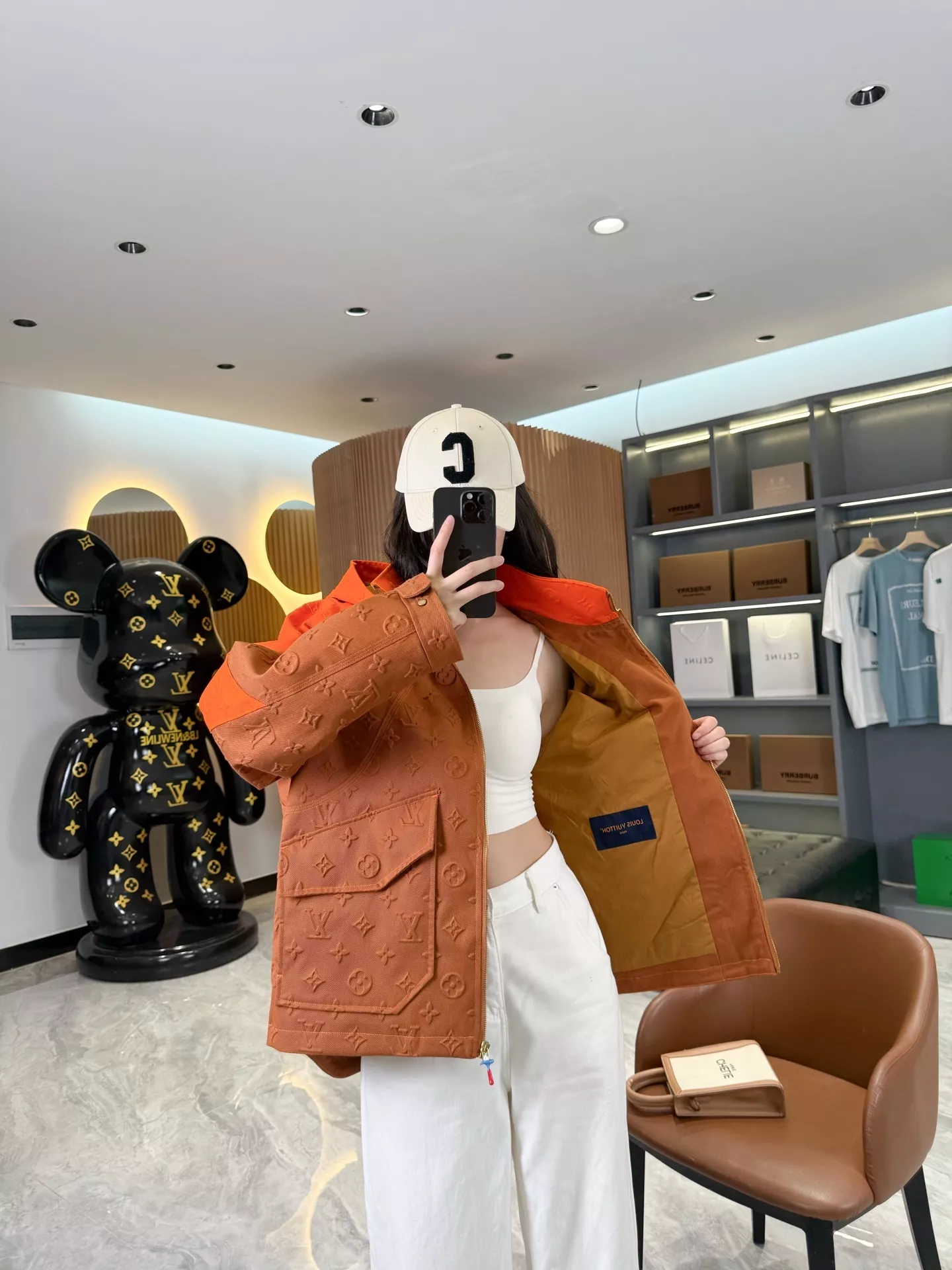 루이비통 모노그램 후드 데님 재킷 상세 이미지 49