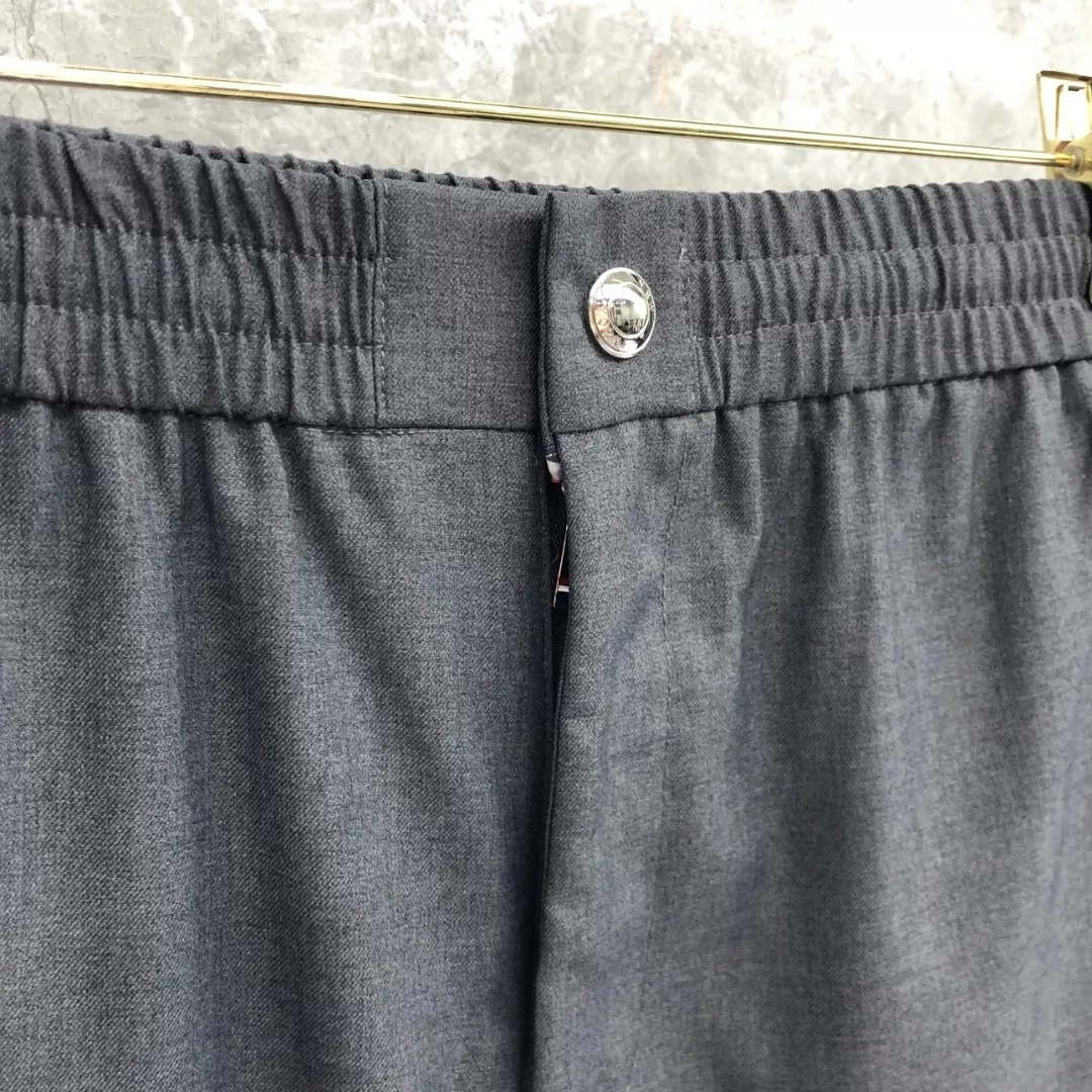 톰브라운 사선 포인트 밴딩 조거 팬츠 상세 이미지 25