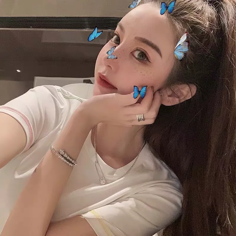 톰브라운 배색 스티치 라운드 반소매 티셔츠 상세 이미지 42