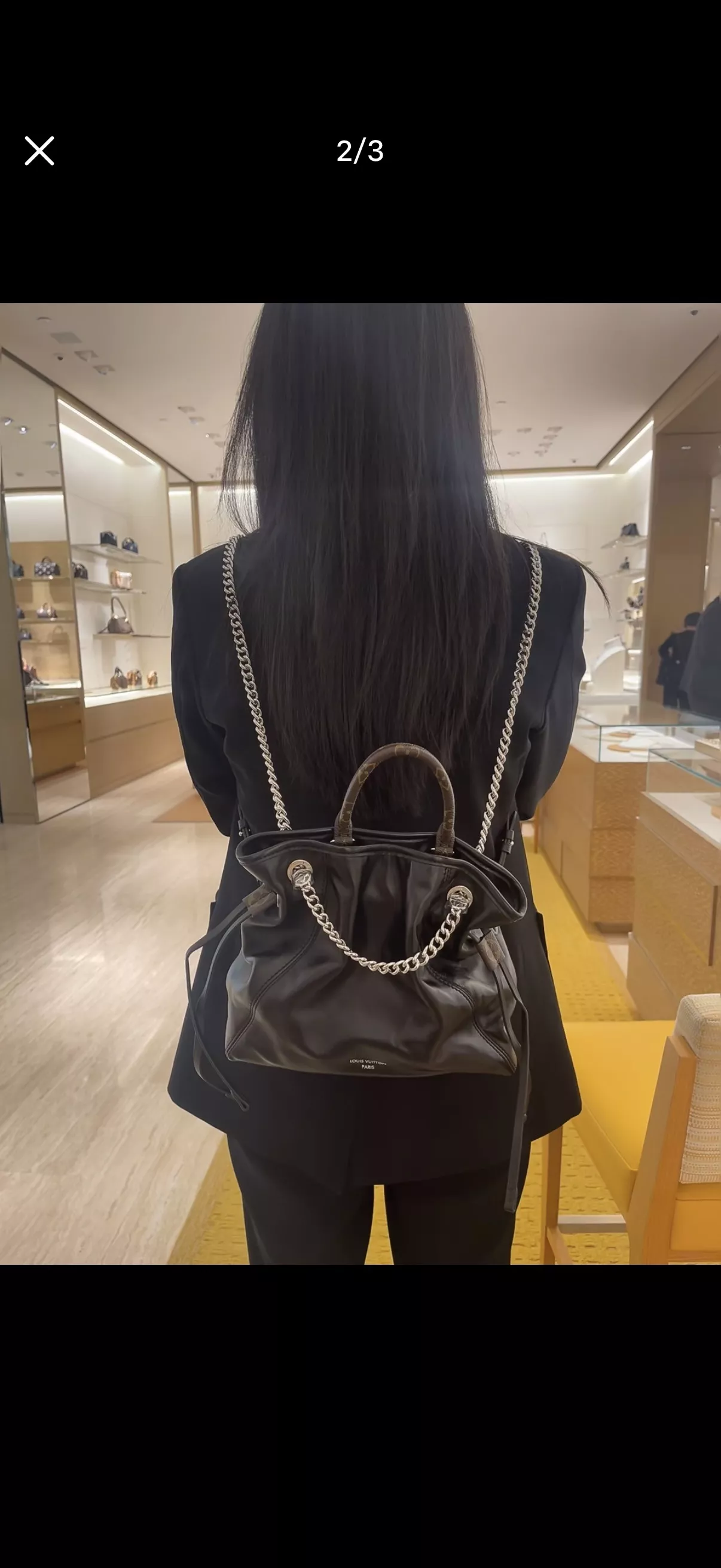 루이비통 블랙 드로스트링 체인 백 상세 이미지 12
