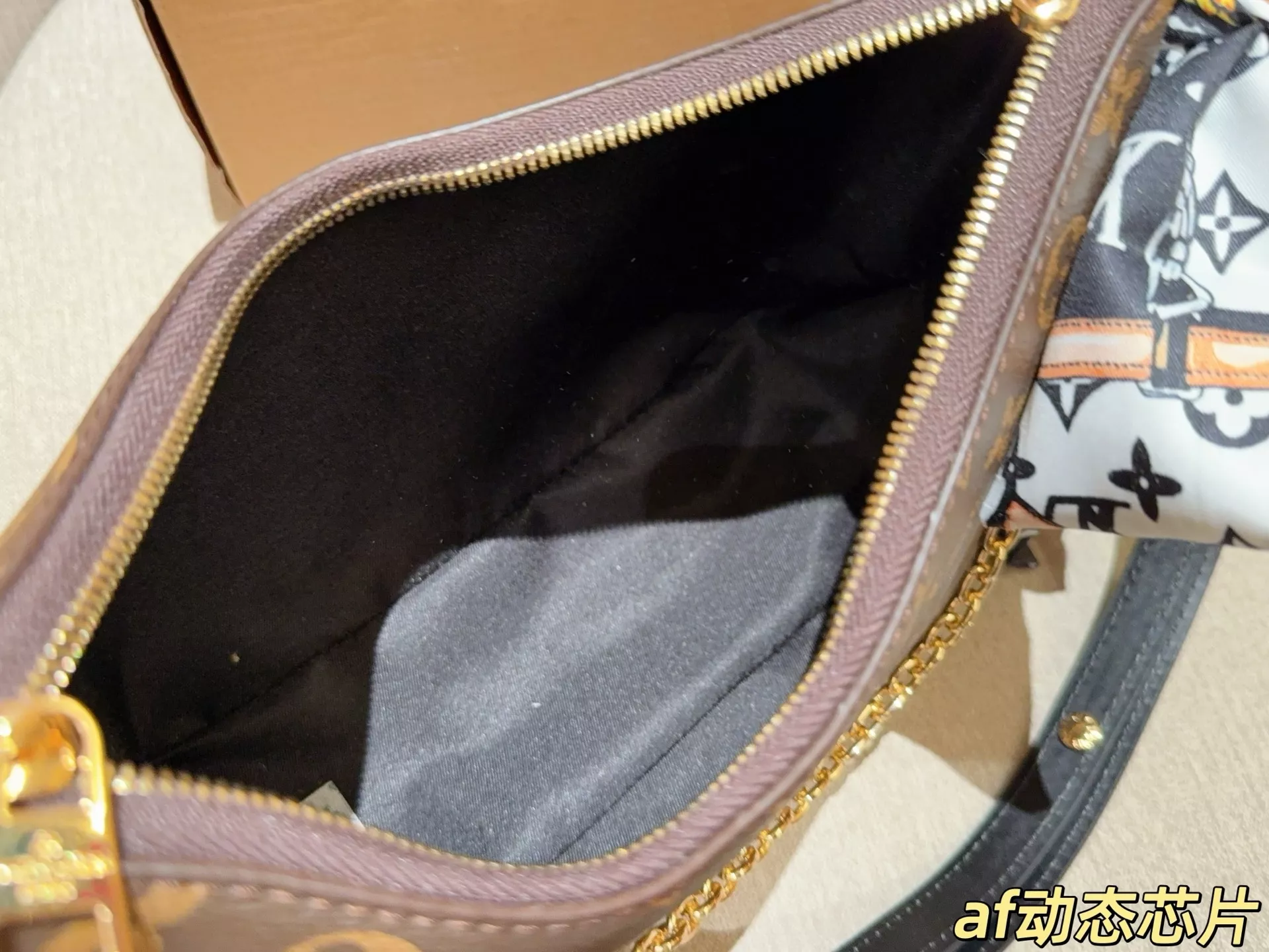 루이비통 불로뉴 호보 스타일 숄더백 상세 이미지 9