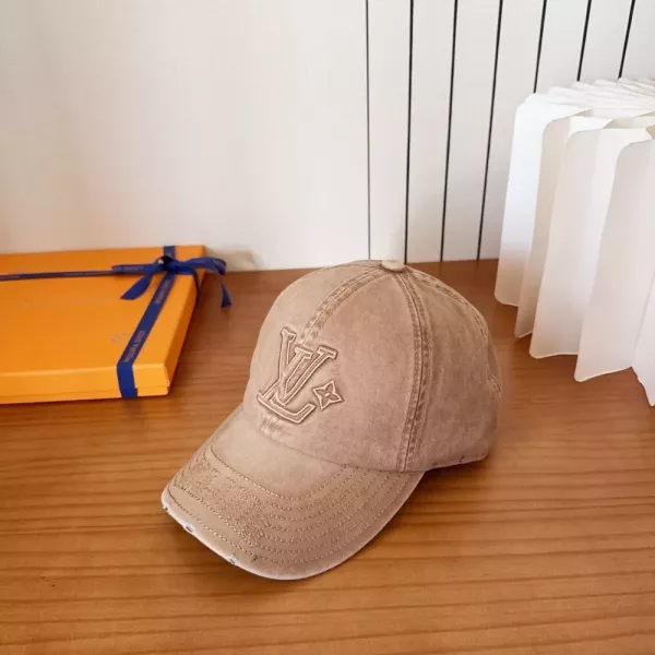 루이비통 자수 로고 캐주얼 캡