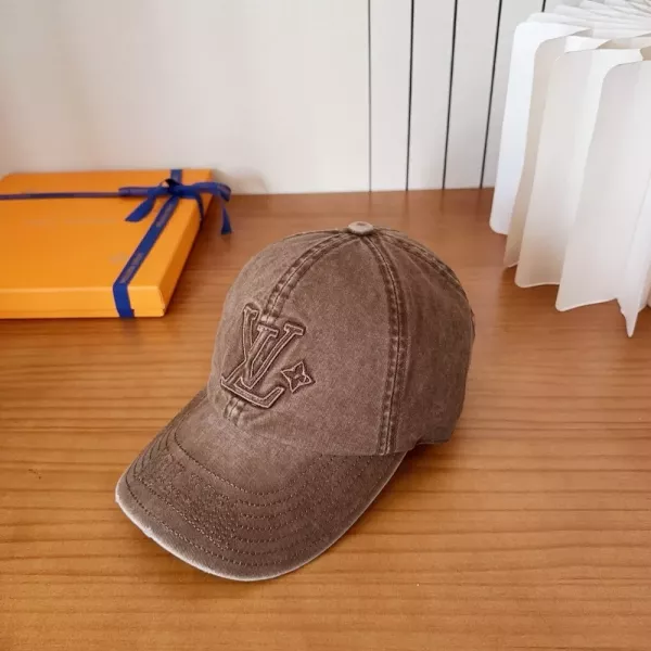 루이비통 자수 로고 캐주얼 캡