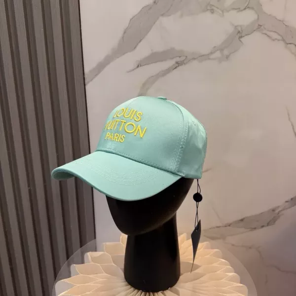 루이비통 자수 로고 베이스볼 캡