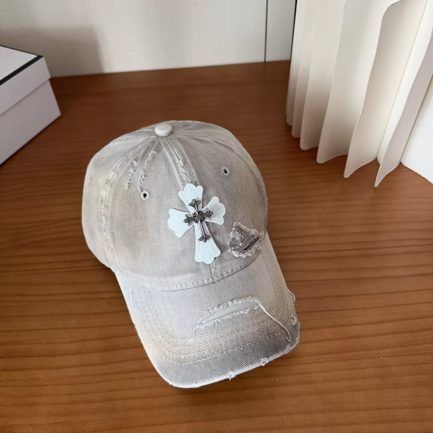 크롬하츠 빈티지 디스트로이드 자수 캡 상세 이미지 2
