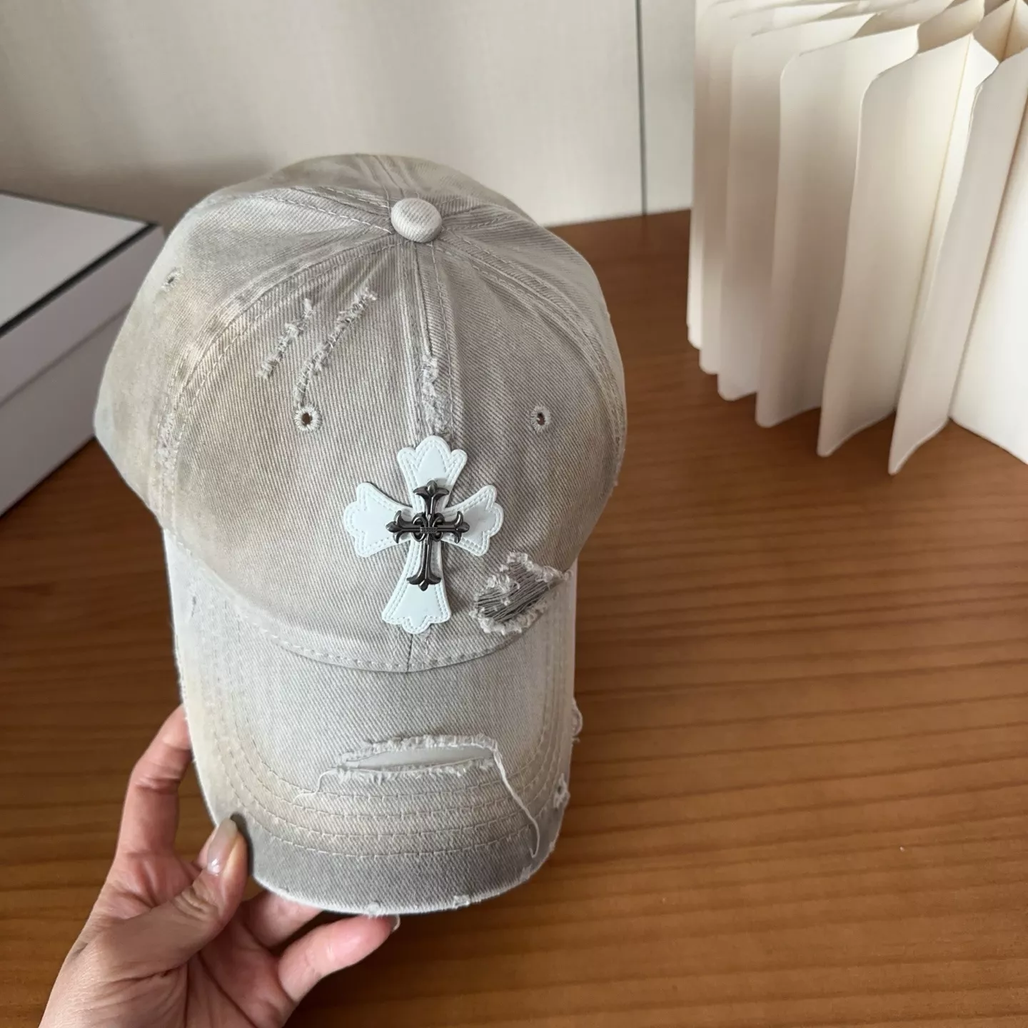 크롬하츠 빈티지 디스트로이드 자수 캡 상세 이미지 7
