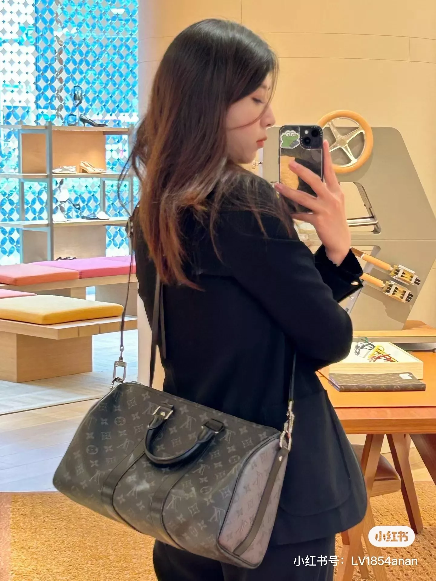 루이비통 키폴 필로우 보스턴 스타일 백 상세 이미지 17