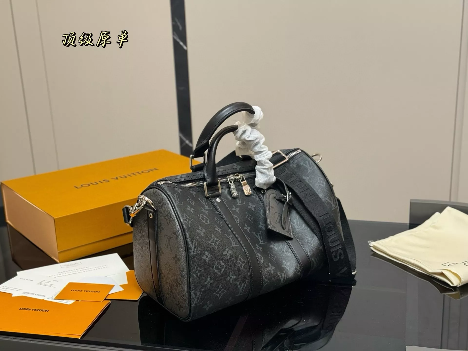 루이비통 키폴 필로우 보스턴 스타일 백 상세 이미지 2