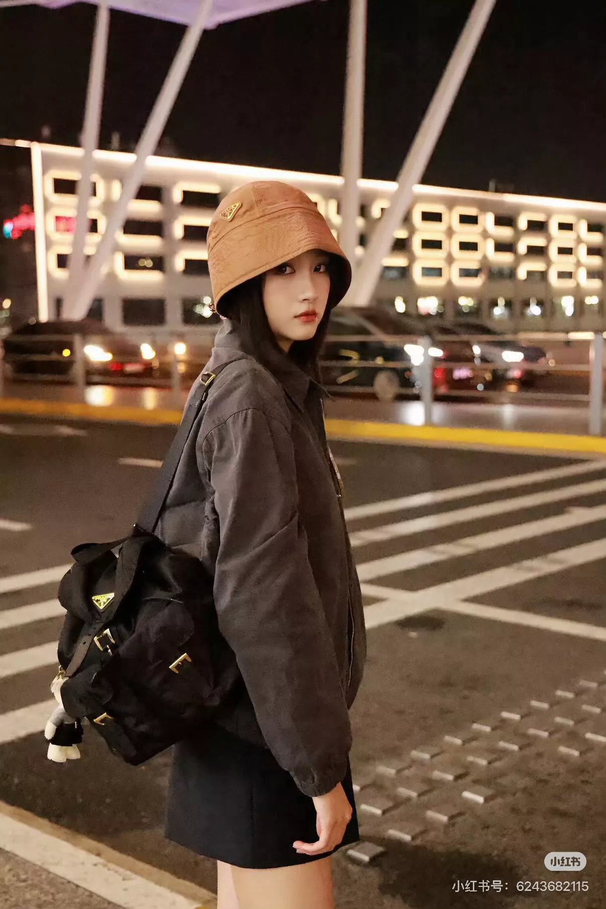 프라다 나일론 더블 포켓 백팩 상세 이미지 10