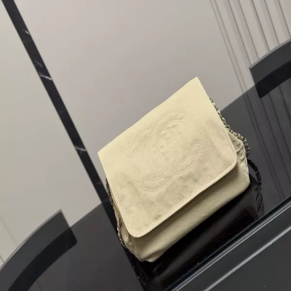샤넬 데님 플랩 우편가방