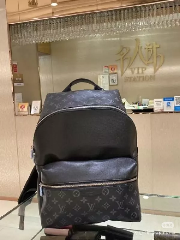 루이비통 디스커버리 모노그램 백팩 상세 이미지 16