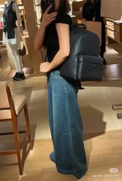 루이비통 디스커버리 더블 숄더백 상세 이미지 10