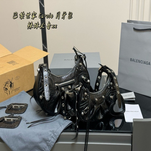 발렌시아가 르카골 반달 숄더백
