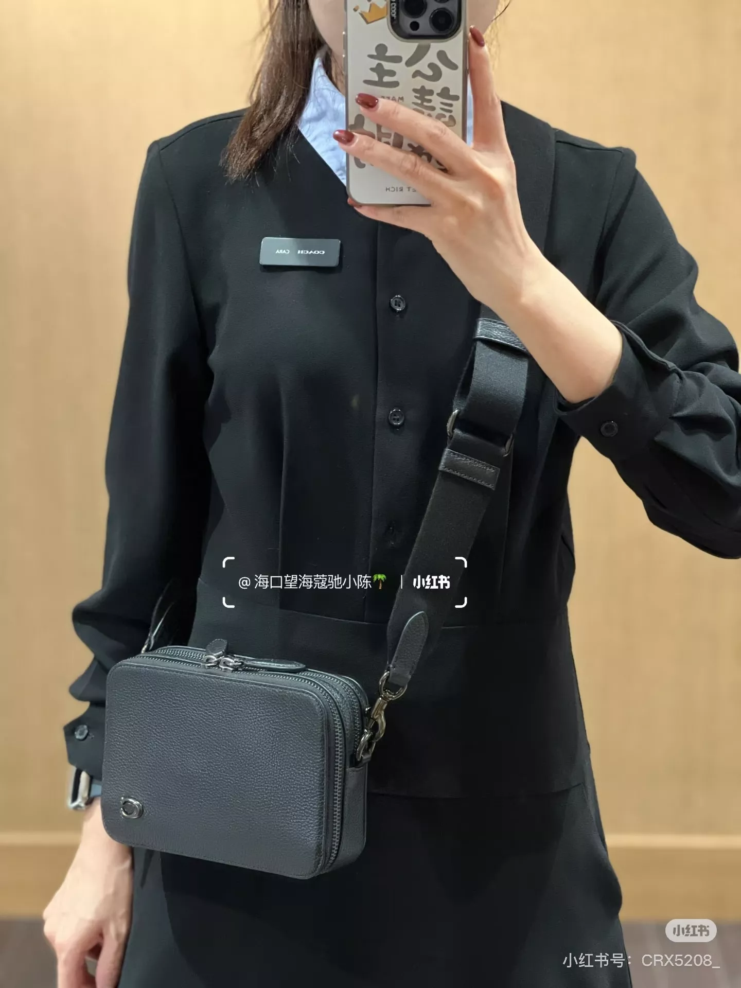코치 차터 시그니처 미니 백 상세 이미지 17
