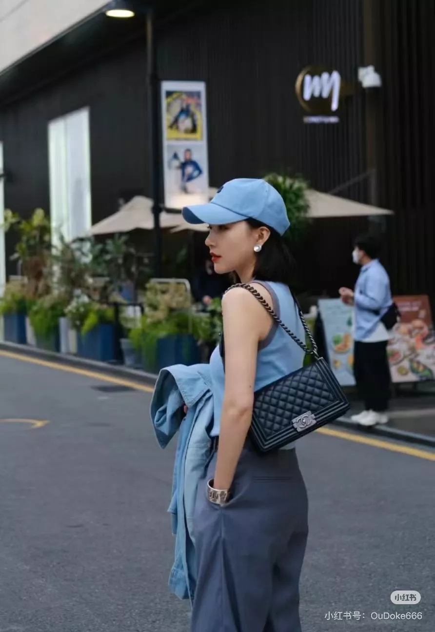 샤넬 르보이 체인 플랩백 상세 이미지 24