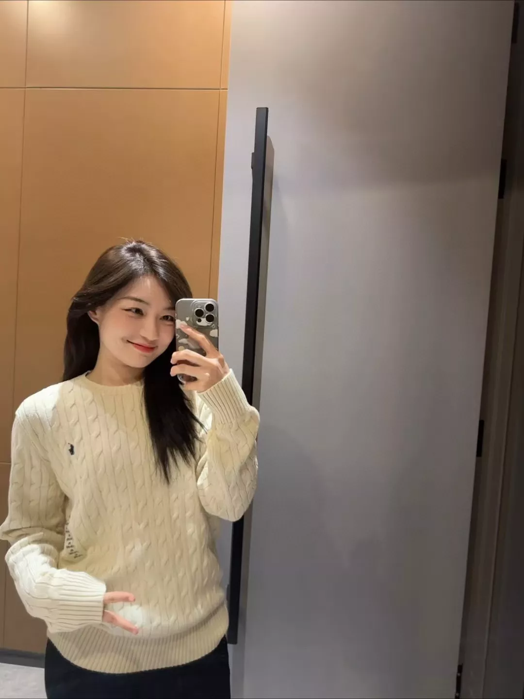 랄프로렌 여성 클래식 케이블 니트 스웨터 상세 이미지 38