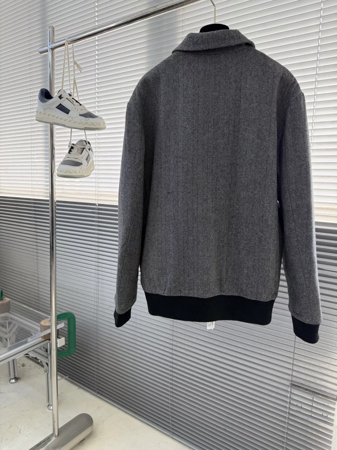 브루넬로쿠치넬리 헤링본 퀼팅 울 집업 아우터 상세 이미지 8