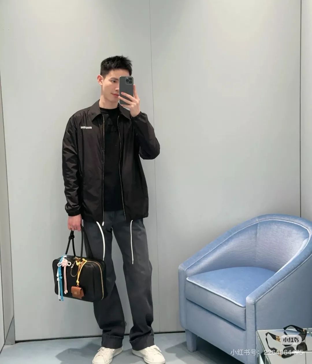 미우미우 자수 로고 나일론 재킷 상세 이미지 11