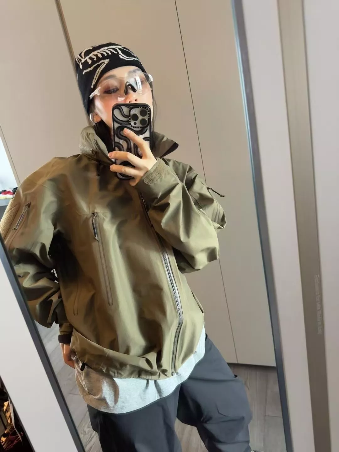 아크테릭스 알파 리프 젠2 후드 집업 재킷 상세 이미지 40