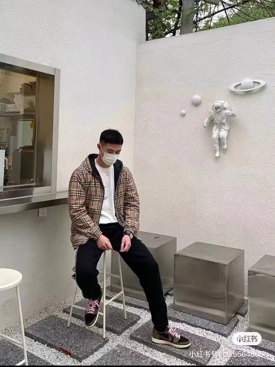 버버리 클래식 체크 양면 후드 재킷 상세 이미지 22