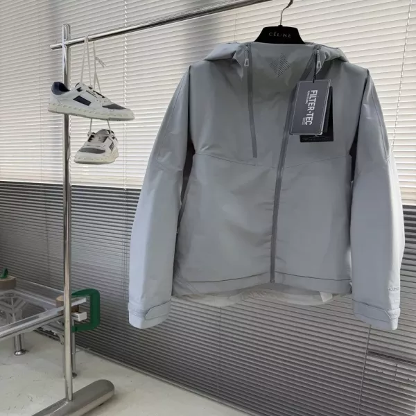 카일라스 경량 후드 바람막이 재킷