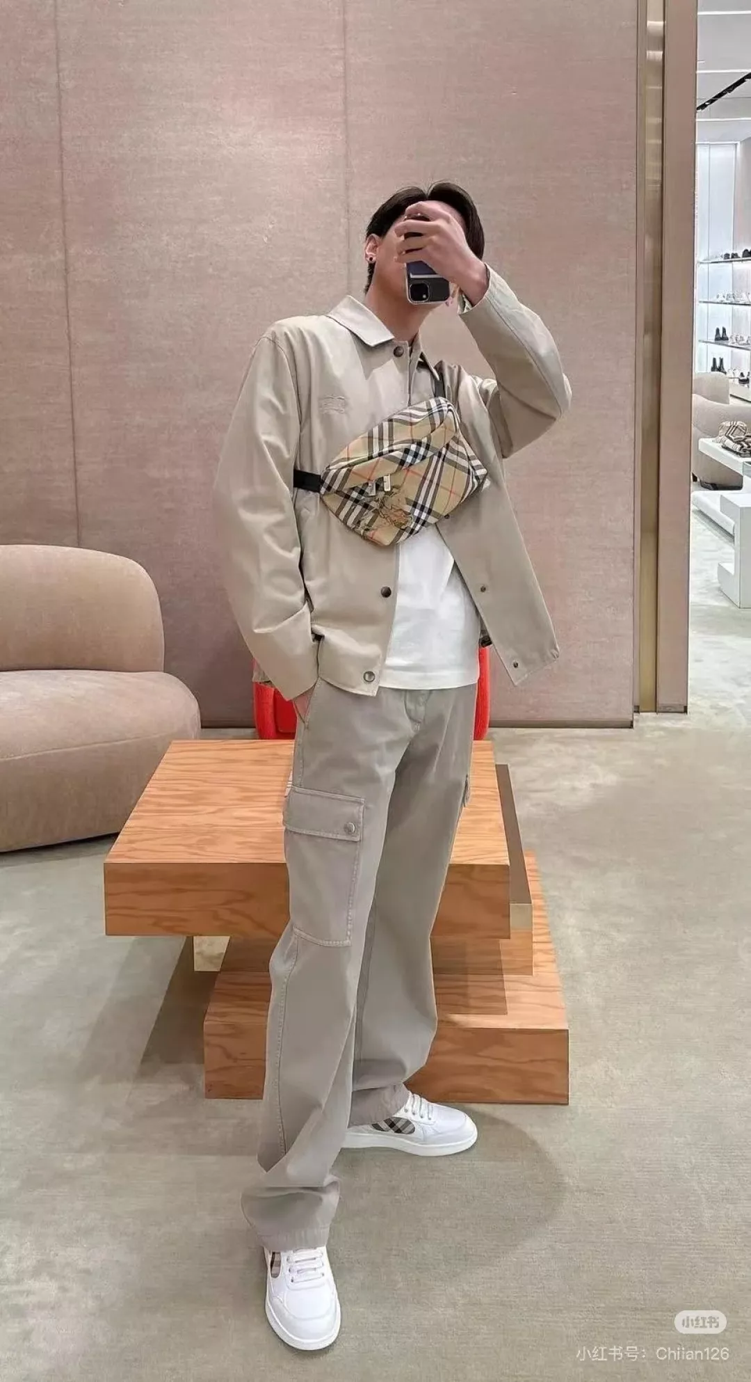 버버리 가바딘 카고 팬츠 상세 이미지 11