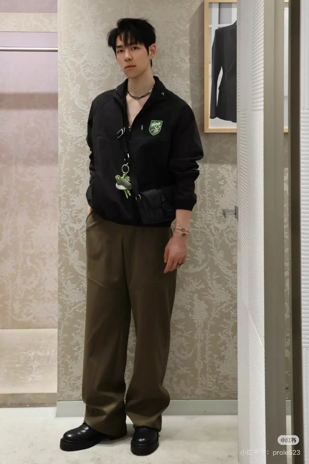 디올 마운틴 패치 하프집업 재킷 상세 이미지 10