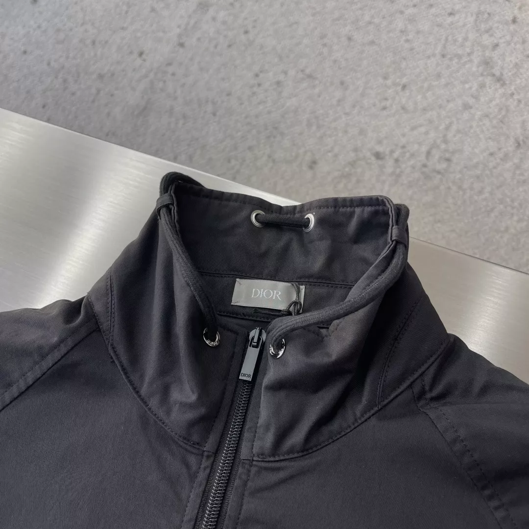 디올 마운틴 패치 하프집업 재킷 상세 이미지 3