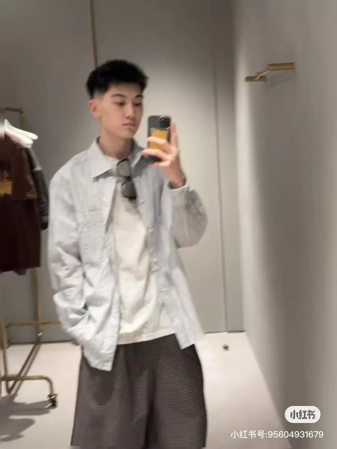 로에베 스트라이프 웨이브 텍스처 롱슬리브 셔츠 상세 이미지 19