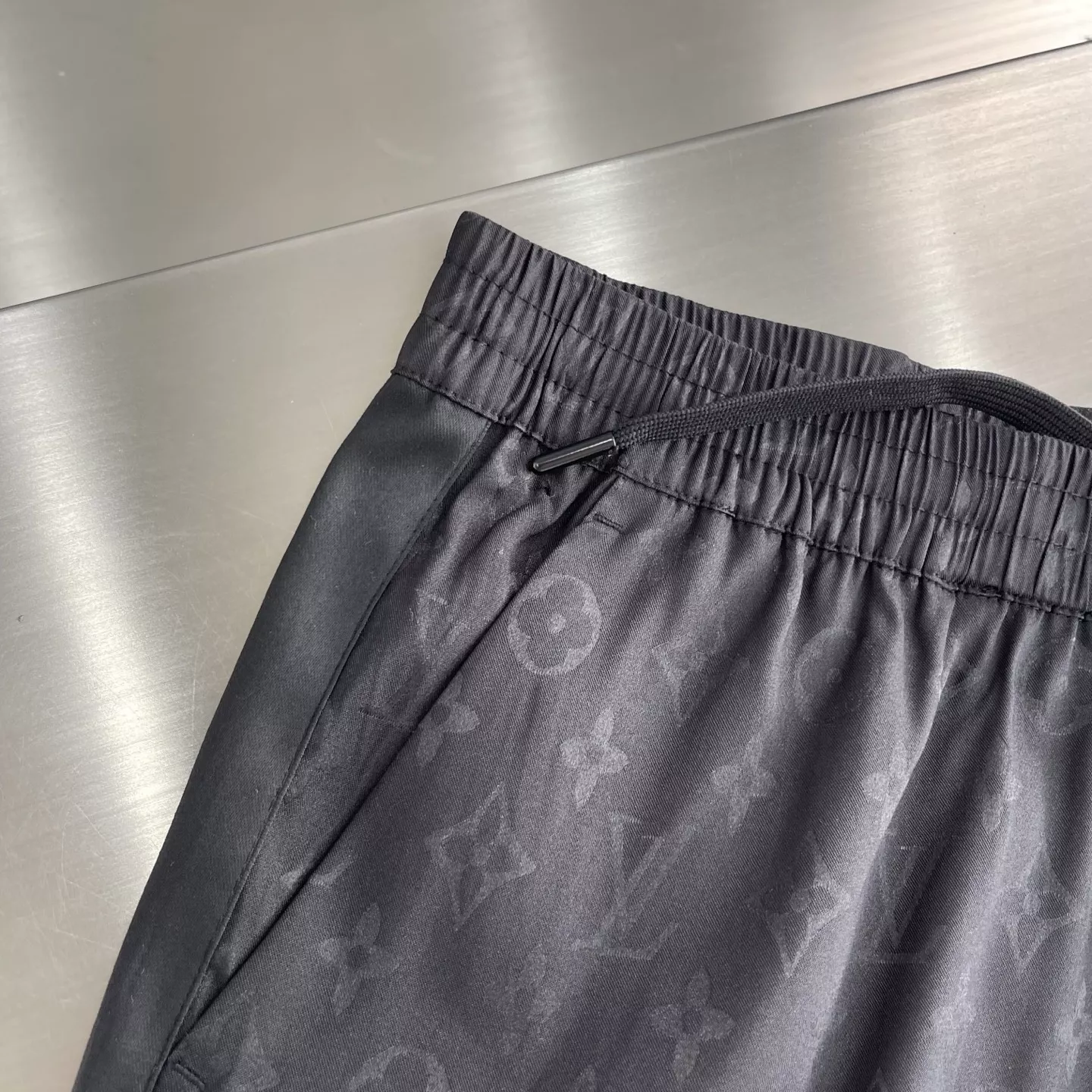 루이비통 모노그램 자카드 실크 쇼츠 상세 이미지 4