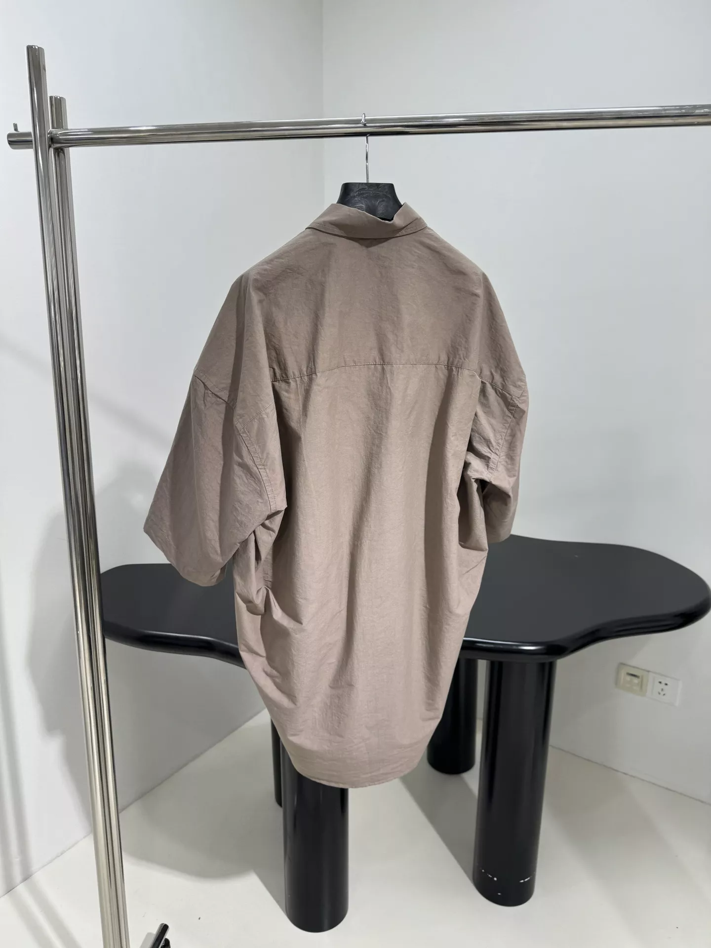 발렌시아가 로렐 클래식 오버핏 셔츠 팬츠 세트 상세 이미지 2