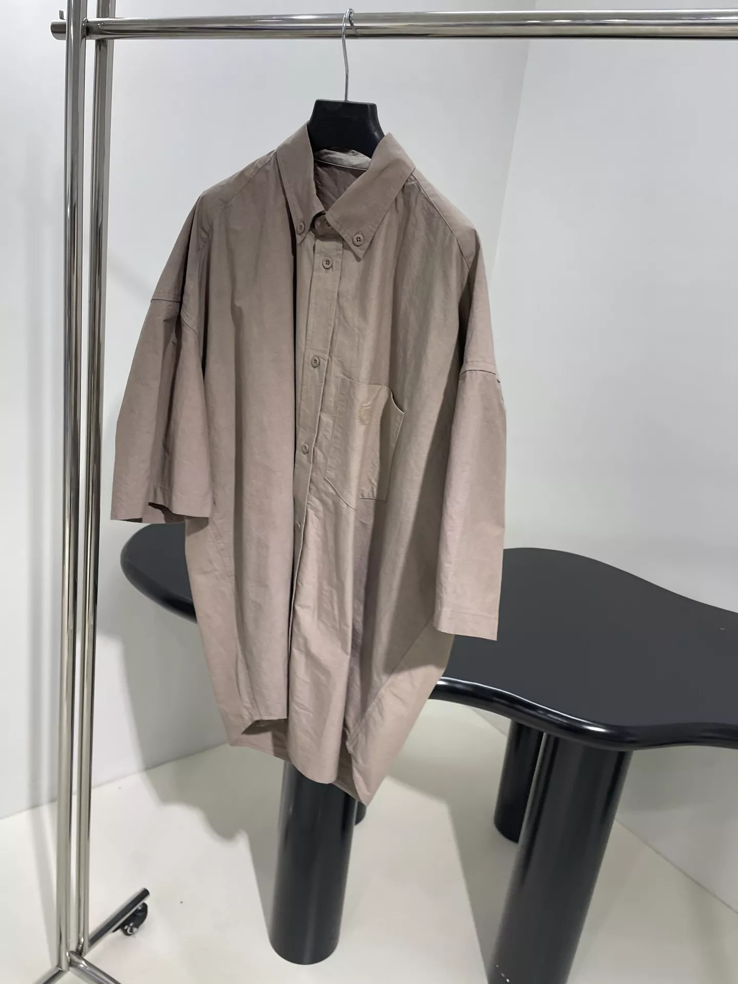 발렌시아가 로렐 클래식 오버핏 셔츠 팬츠 세트 상세 이미지 5