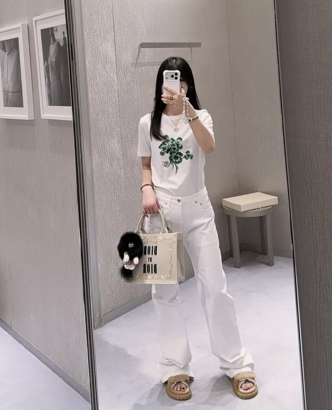 디올 클로버 레이디버그 프린트 티셔츠 상세 이미지 25