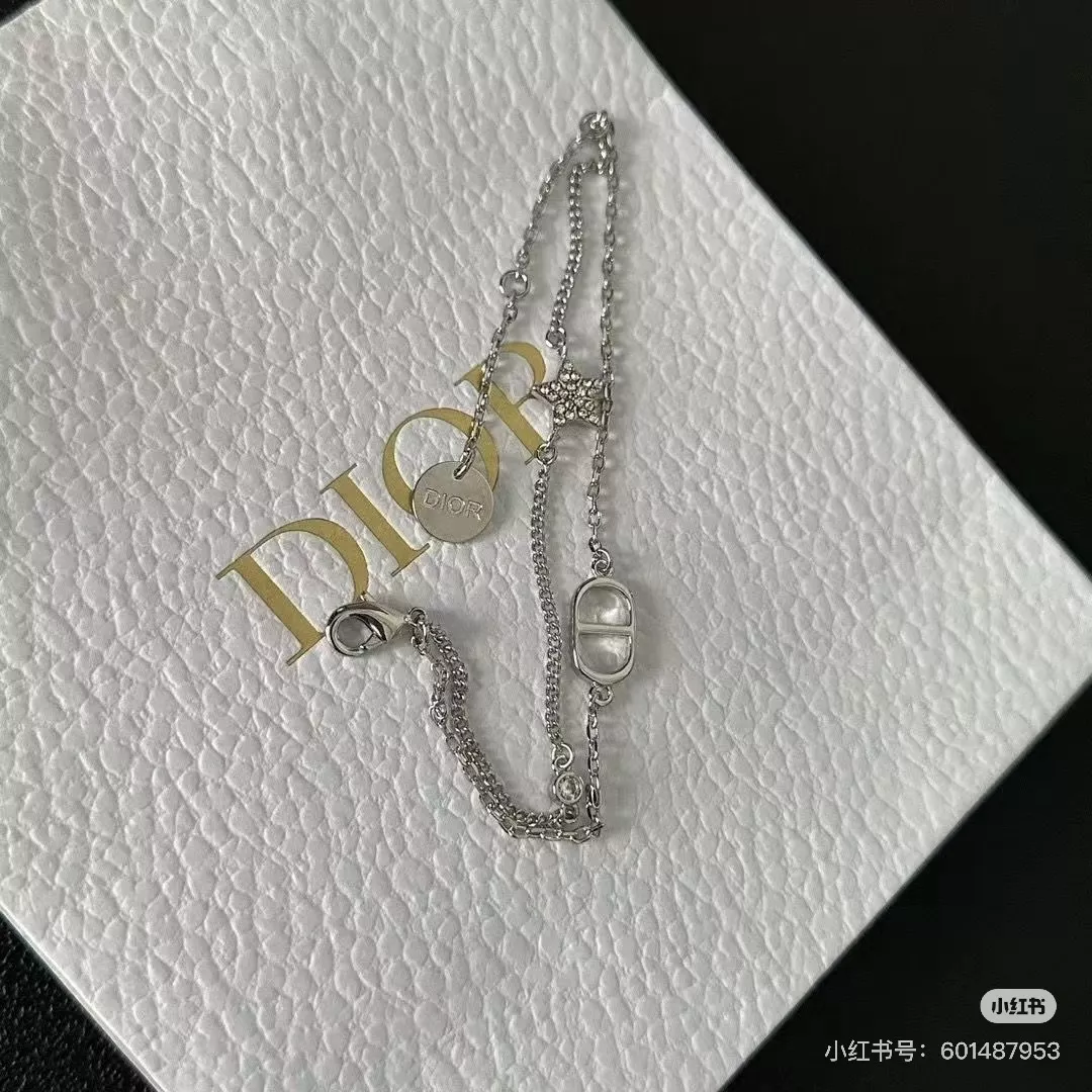 디올 별 모티브 체인 팔찌 상세 이미지 11