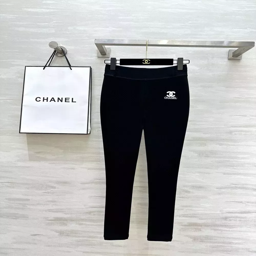 샤넬 울 발열 일자 밑위 크롭 팬츠
