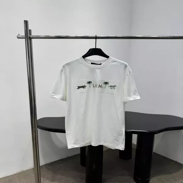 루이비통 자수 포인트 코튼 티셔츠