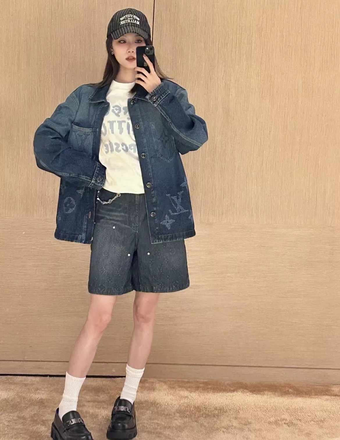 루이비통 모노그램 데님 재킷 팬츠 세트 상세 이미지 37