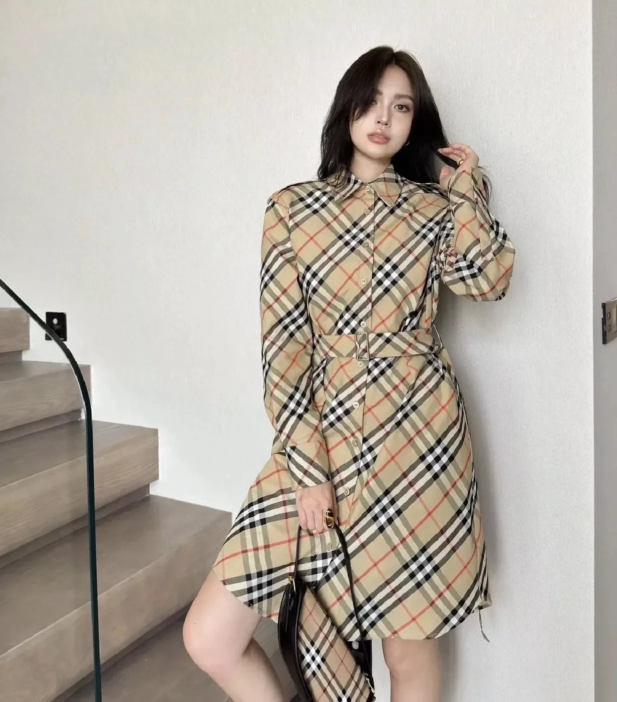 버버리 트렌치 스타일 체크 원피스 상세 이미지 27